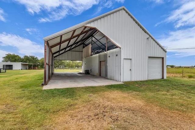 $600,000 | 2152 Sommerfeld Drive, Waco, TX 76705