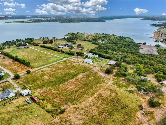 $600,000 | 2152 Sommerfeld Drive, Waco, TX 76705