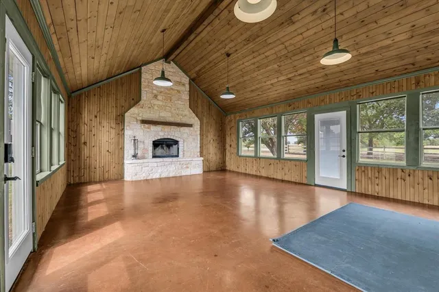 $600,000 | 2152 Sommerfeld Drive, Waco, TX 76705