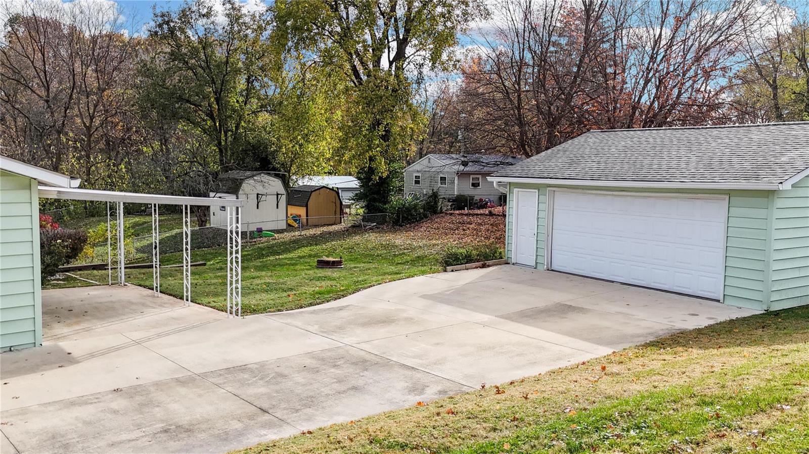 6 Eberhart Drive Caseyville, IL 62232 - Photo 2 of 31