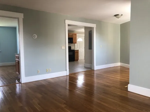 $4,400 | 39 Magazine Street, Unit 2, Boston, MA 02119