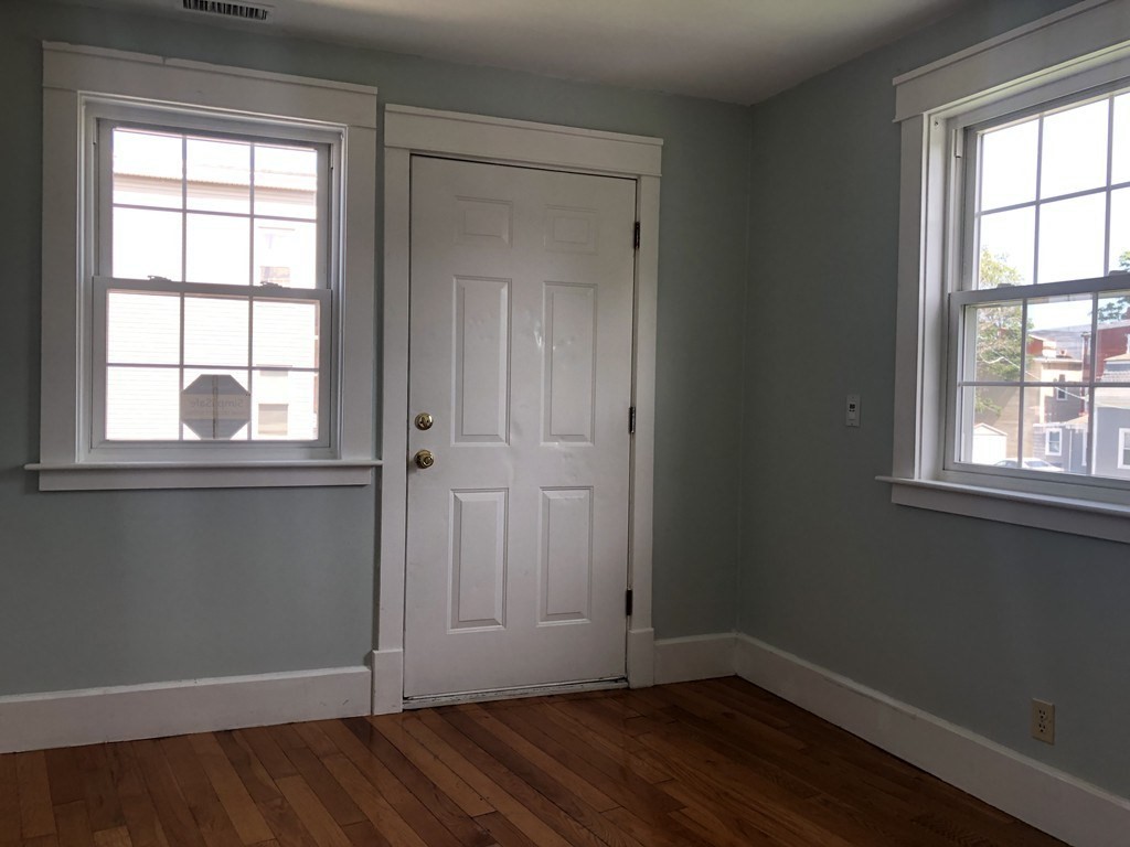 39 Magazine Street, Unit 2 Boston, MA 02119 - Photo 19 of 34