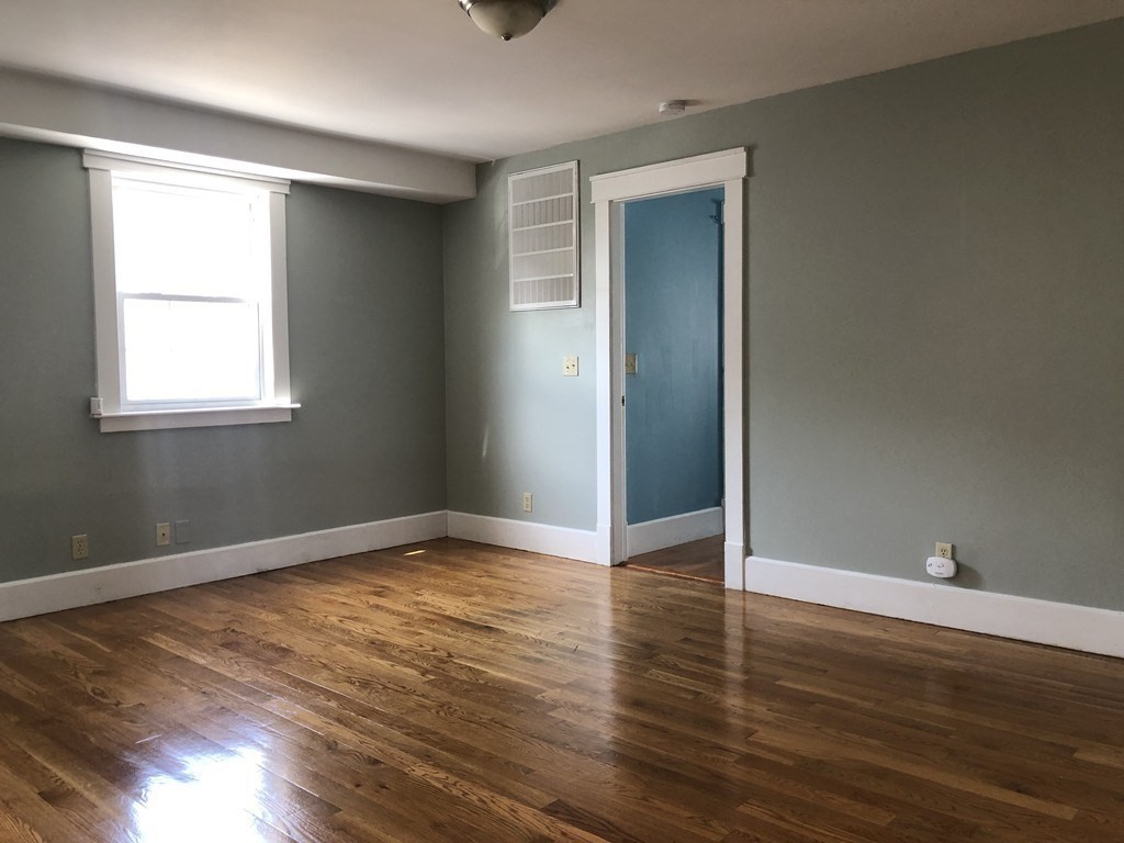 39 Magazine Street, Unit 2 Boston, MA 02119 - Photo 10 of 34