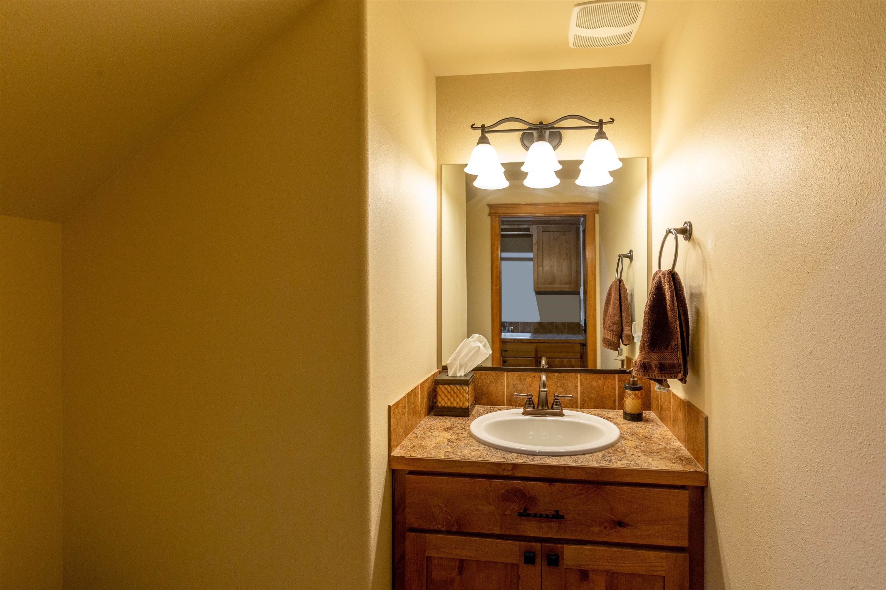 2602 West Howesdale Road Spokane, WA 99208 - Photo 18 of 39