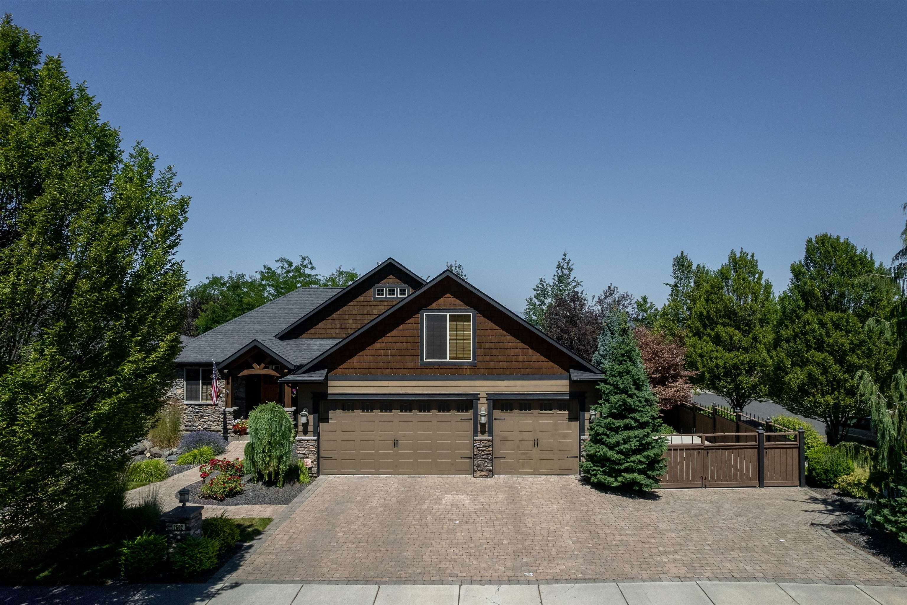 2602 West Howesdale Road Spokane, WA 99208 - Photo 3 of 39