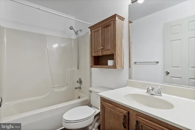 $325,000 | 17539 York Road, Hagerstown, MD 21740