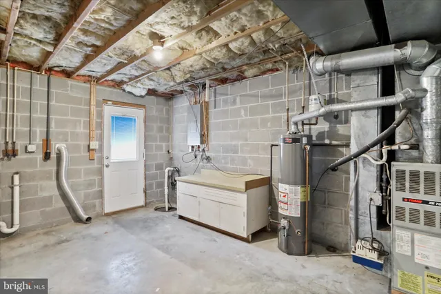 $325,000 | 17539 York Road, Hagerstown, MD 21740