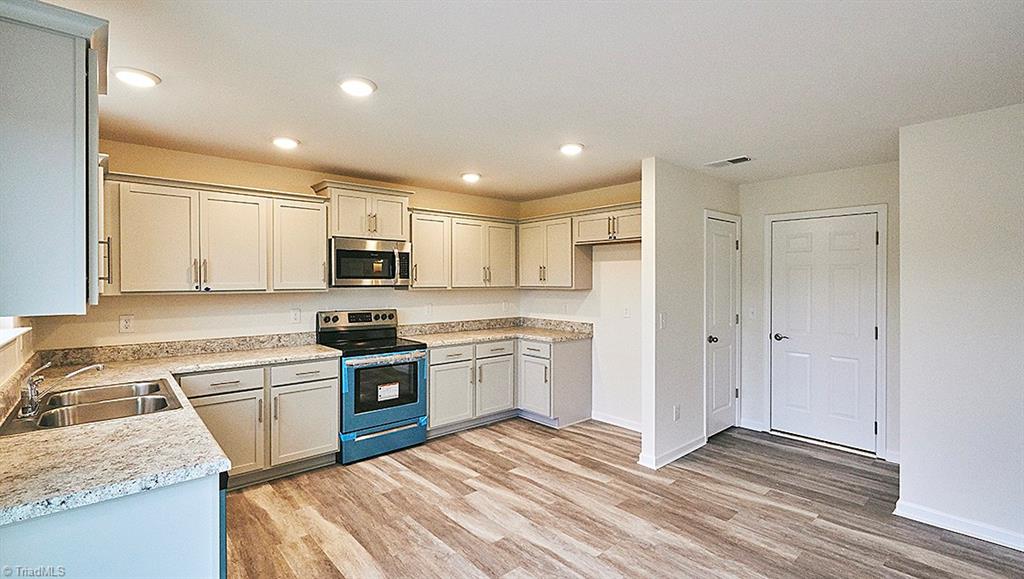 952 Boseman Street, Unit 76 Rural Hall, NC 27045 - Photo 7 of 19