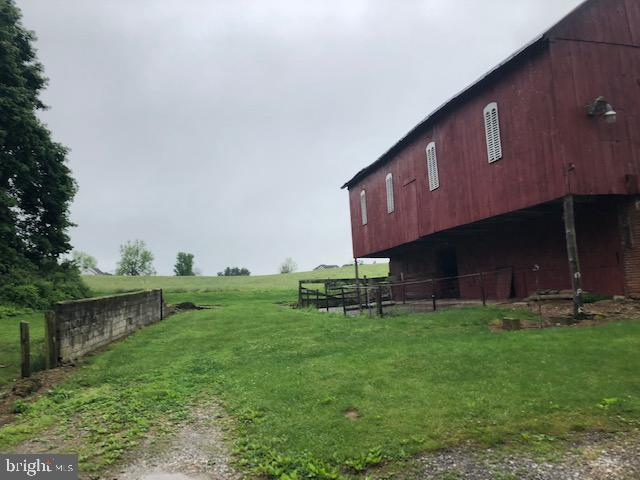 2320 Manchester Road Westminster, MD 21157 - Photo 2 of 36 Barn