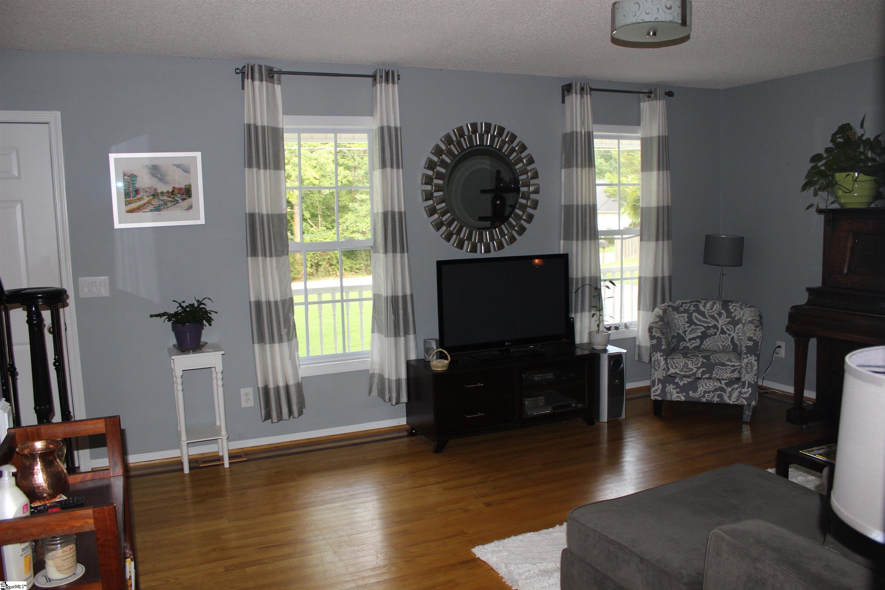 211 Edwards Mill Road Taylors, SC 29687 - Photo 3 of 22 Gallery Image 3