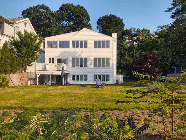 $1,950,000 | 16 The Boulevard, Sea Cliff, NY 11579