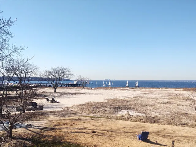 $1,950,000 | 16 The Boulevard, Sea Cliff, NY 11579