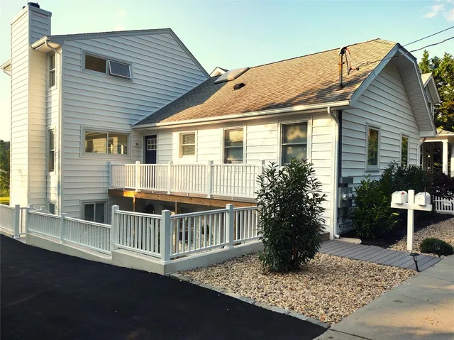 $1,950,000 | 16 The Boulevard, Sea Cliff, NY 11579