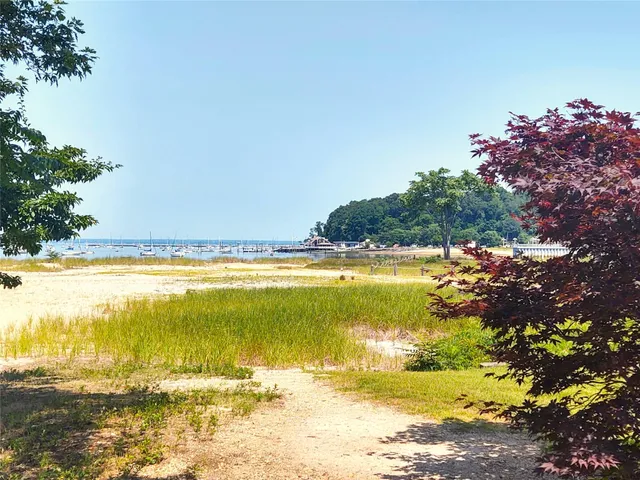 $1,950,000 | 16 The Boulevard, Sea Cliff, NY 11579