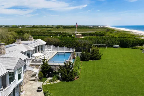 $152,500,000 | 39 Fairfield Pond Lane, Sagaponack, NY 11962