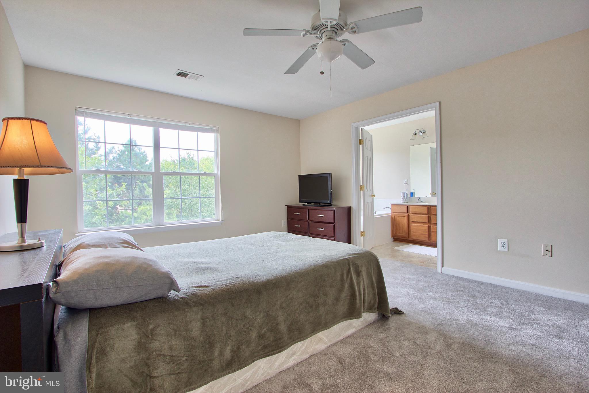 14257 Hunters Run Way Gainesville, VA 20155 - Photo 27 of 46