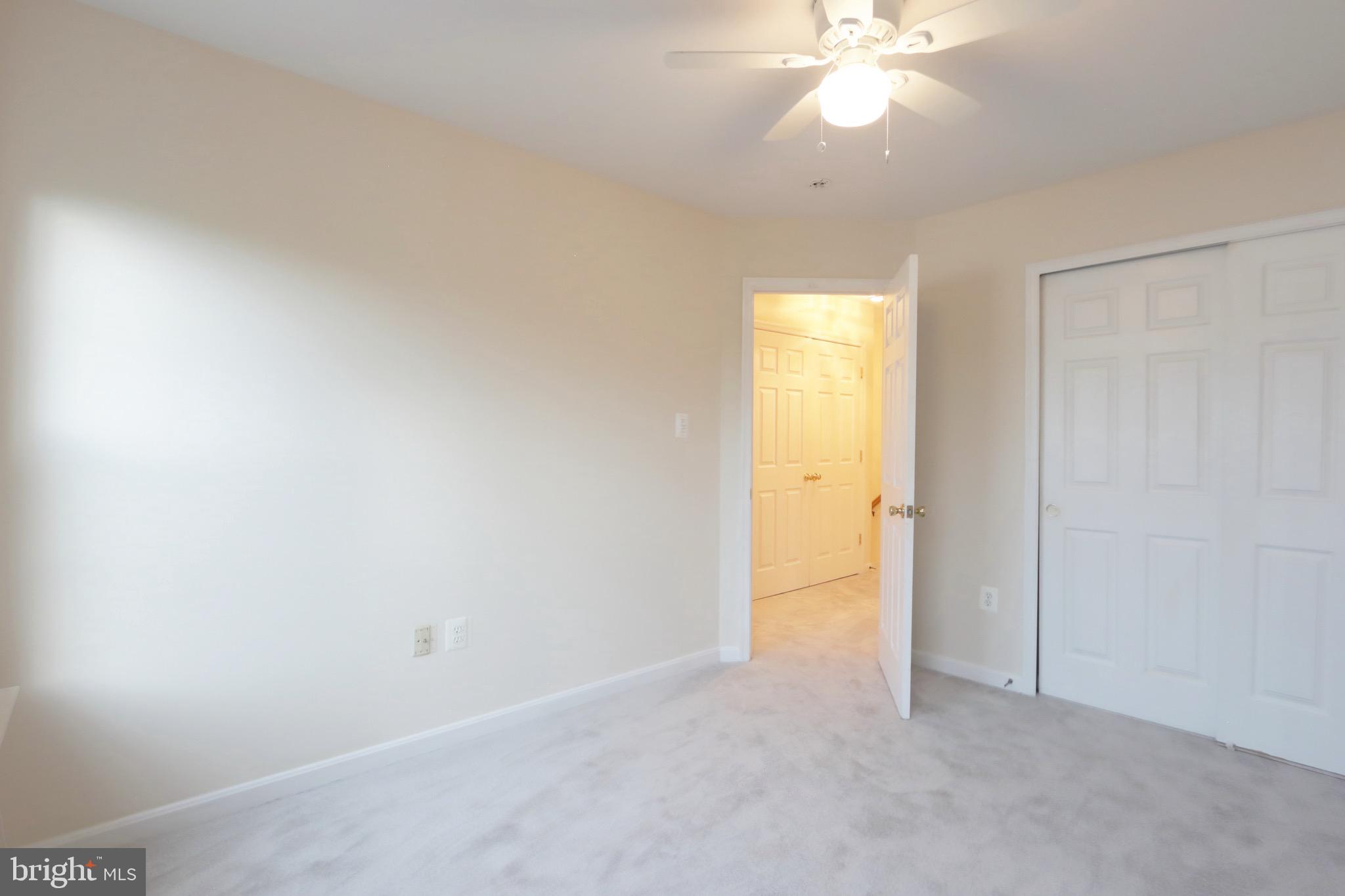 14257 Hunters Run Way Gainesville, VA 20155 - Photo 34 of 46