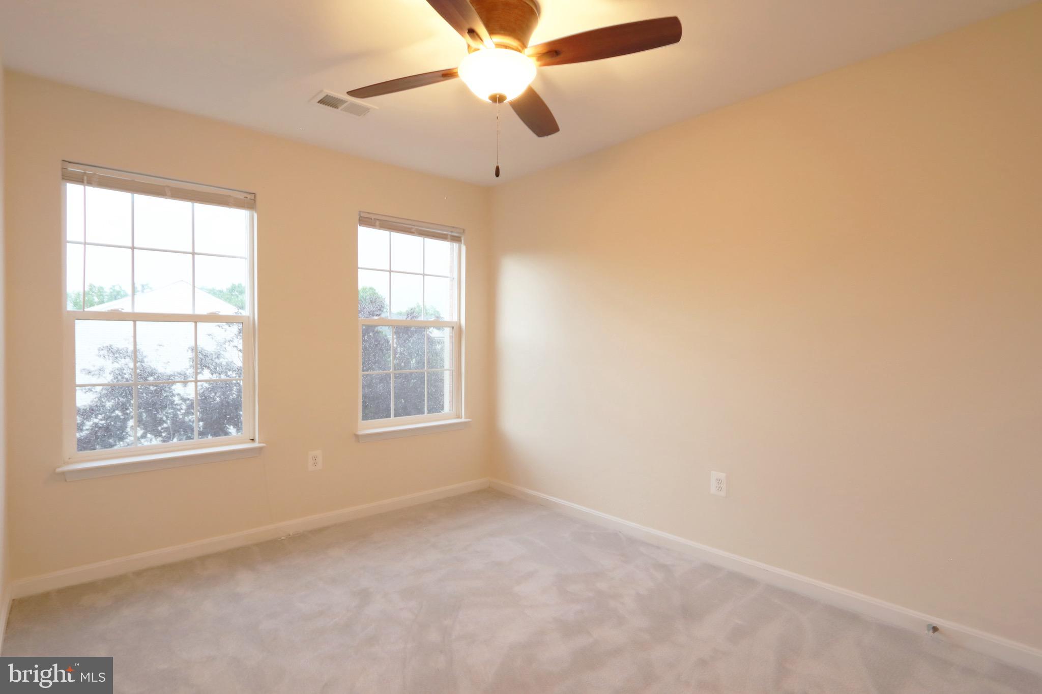14257 Hunters Run Way Gainesville, VA 20155 - Photo 39 of 46