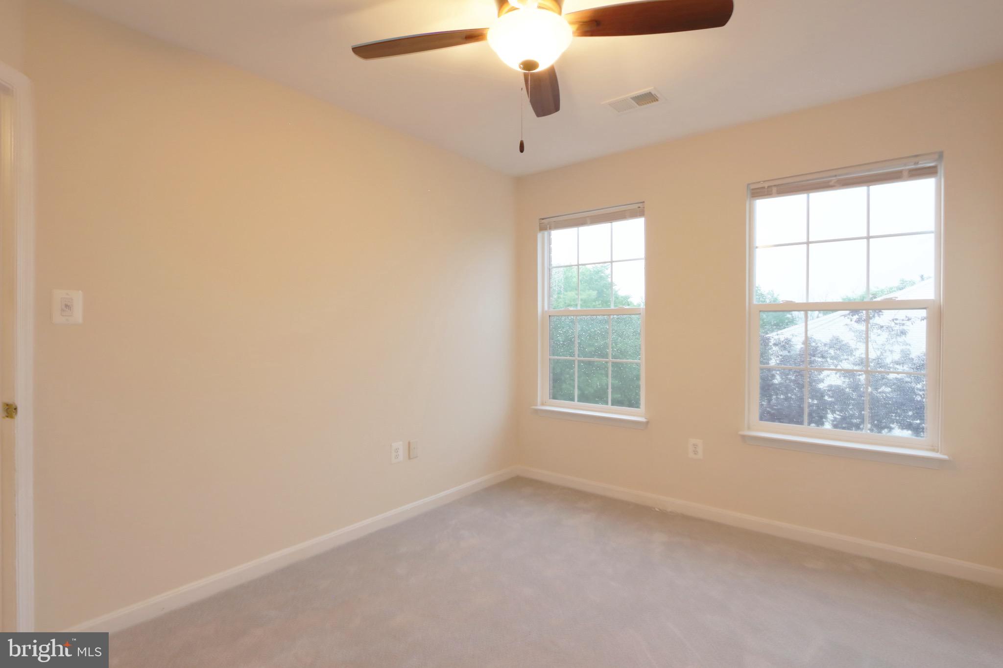 14257 Hunters Run Way Gainesville, VA 20155 - Photo 40 of 46
