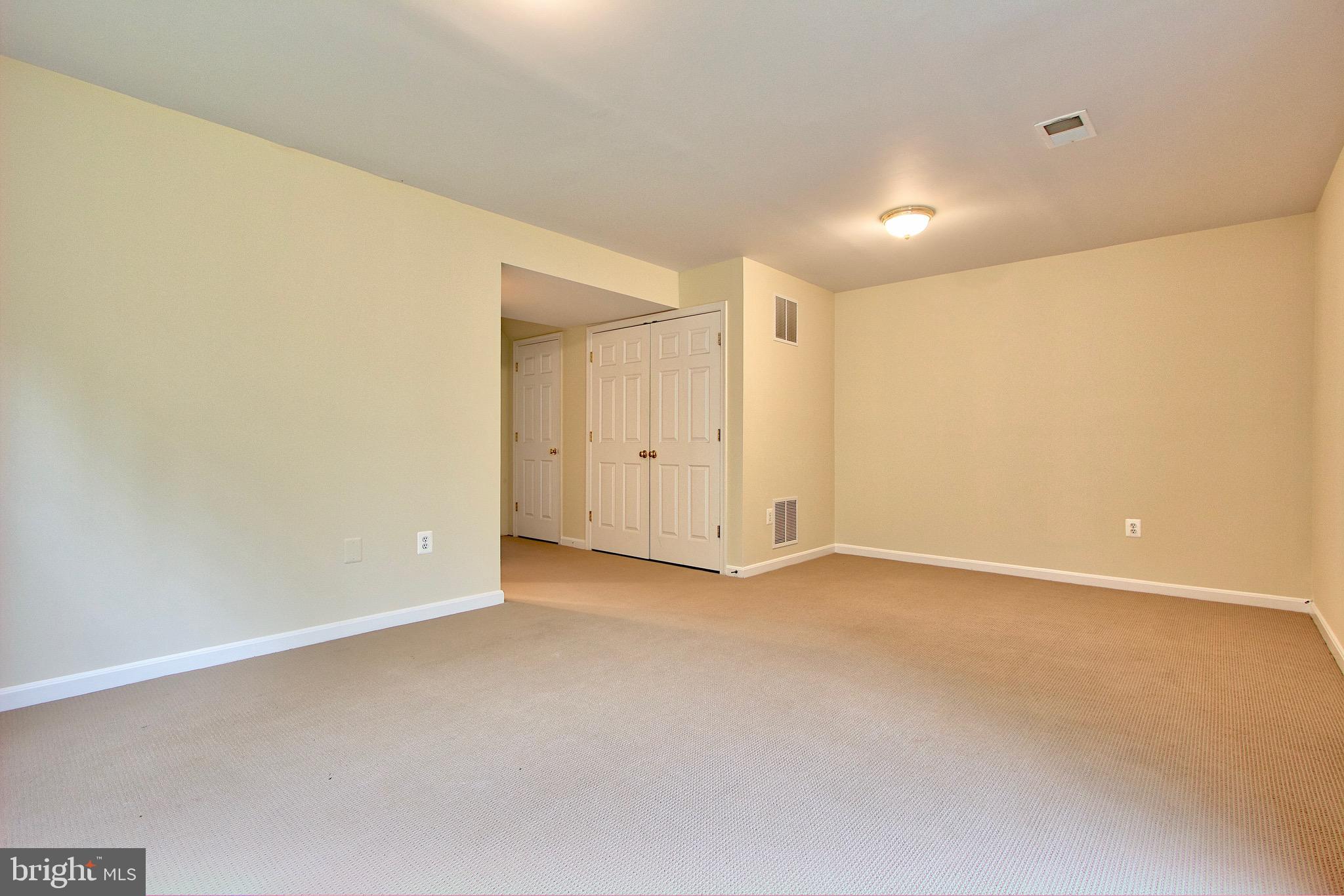 14257 Hunters Run Way Gainesville, VA 20155 - Photo 8 of 46