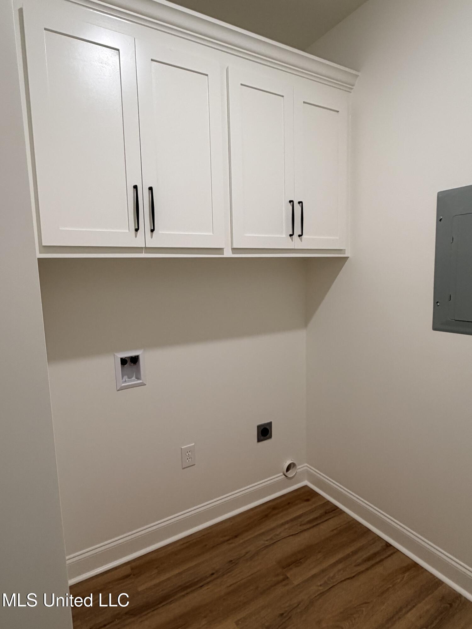 13 Liston Bounds Road Sumrall, MS 39482 - Photo 14 of 20 Laundry 1