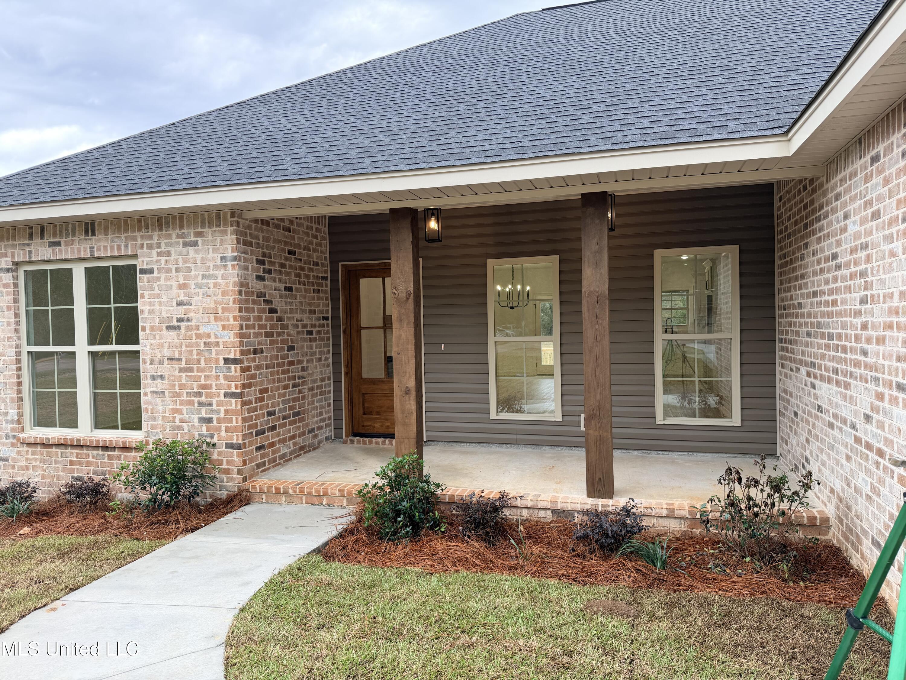 13 Liston Bounds Road Sumrall, MS 39482 - Photo 2 of 20 Exterior 2