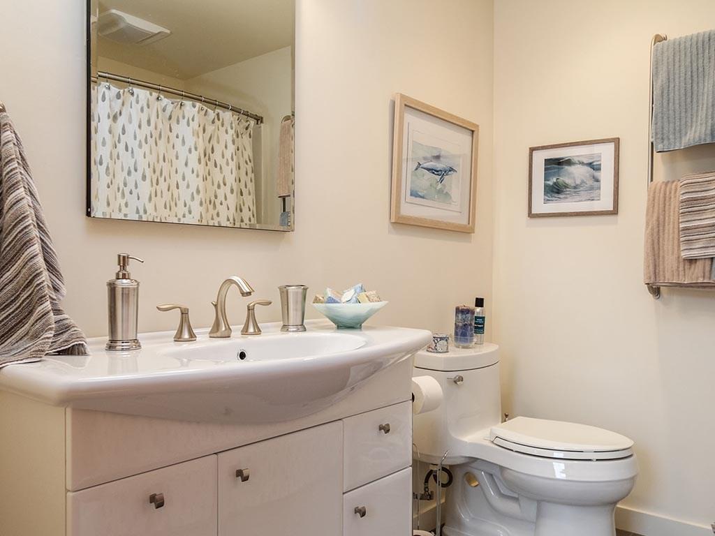 6 Merritt House Road, Unit 32 Harpswell, ME 04066 - Photo 15 of 18 Luxury bathroom appointments include...