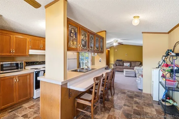 $184,900 | 4614 Rivers Edge Drive, Charlestown, IN 47111