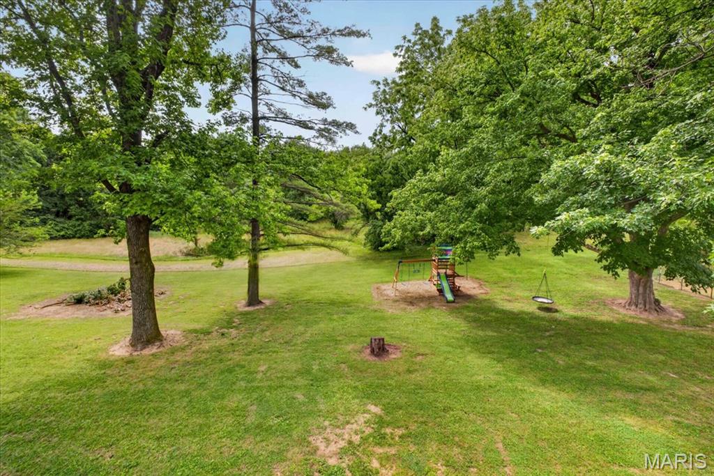 1 Lamask Drive Belleville, IL 62223 - Photo 20 of 32