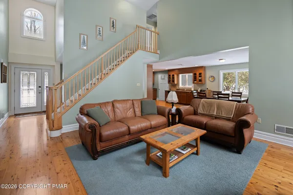 $3,800 | 2236 Hillcrest Drive, Pocono Pines, PA 18350