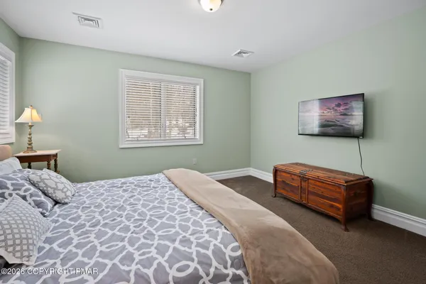 $3,800 | 2236 Hillcrest Drive, Pocono Pines, PA 18350