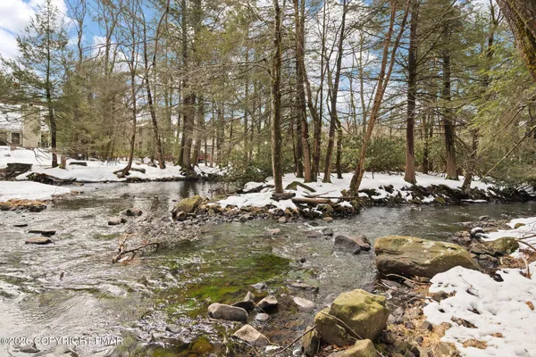 $3,800 | 2236 Hillcrest Drive, Pocono Pines, PA 18350