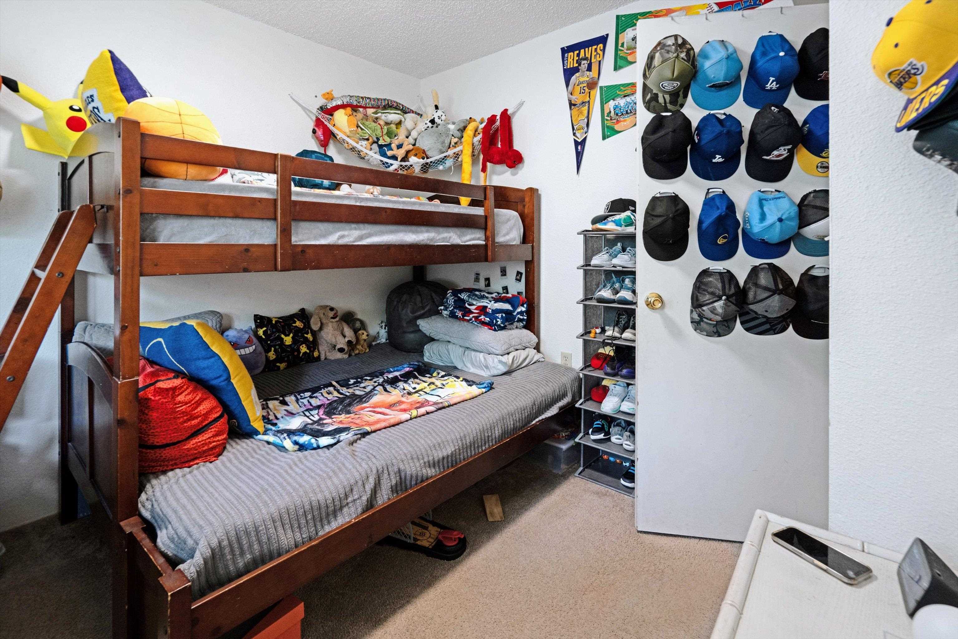 160 Keonekai Road, Unit 27201 Kihei, HI 96753 - Photo 12 of 29 a room with storage and utility