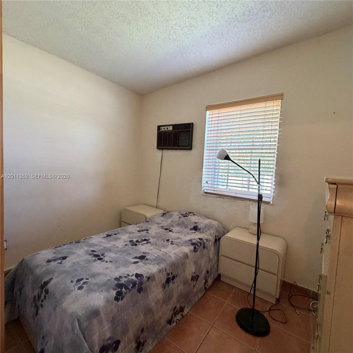 4321 Southwest 107th Court Miami, FL 33165 - Photo 14 of 27