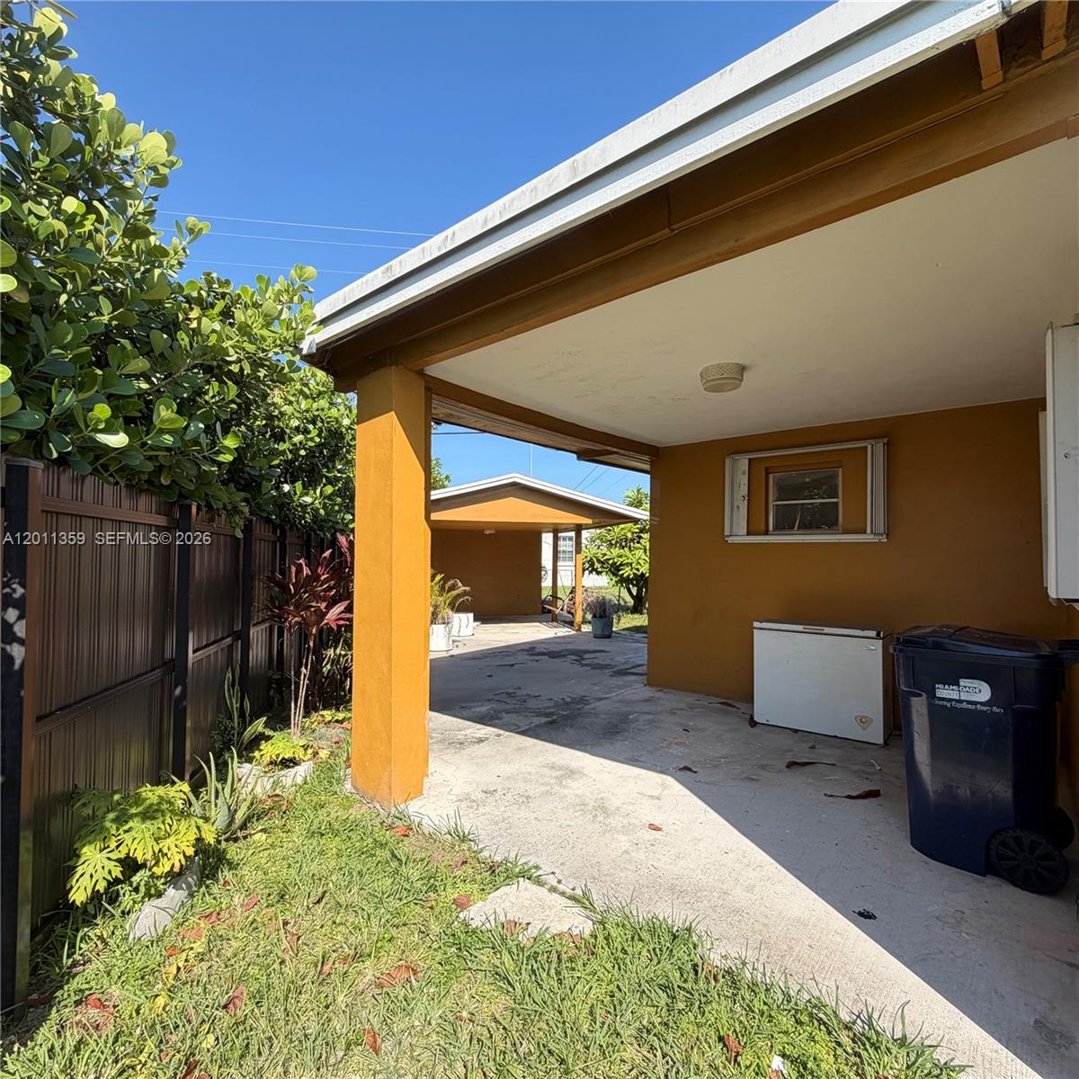 4321 Southwest 107th Court Miami, FL 33165 - Photo 25 of 27