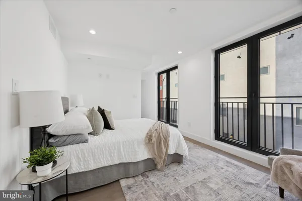 $1,199,999 | 1922 Geary Street, Unit 9, Philadelphia, PA 19145