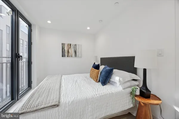 $1,199,999 | 1922 Geary Street, Unit 9, Philadelphia, PA 19145