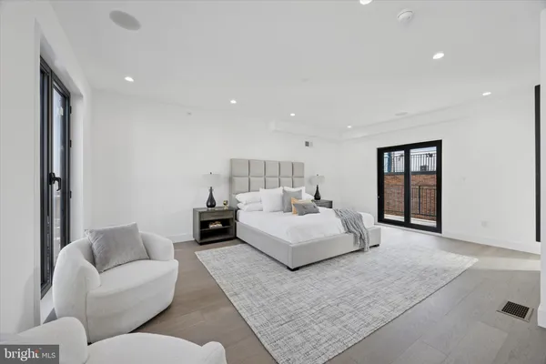 $1,199,999 | 1922 Geary Street, Unit 9, Philadelphia, PA 19145