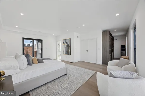 $1,199,999 | 1922 Geary Street, Unit 9, Philadelphia, PA 19145