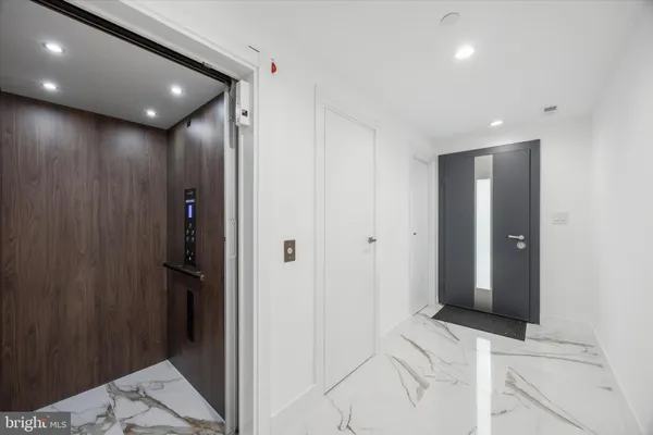 $1,199,999 | 1922 Geary Street, Unit 9, Philadelphia, PA 19145