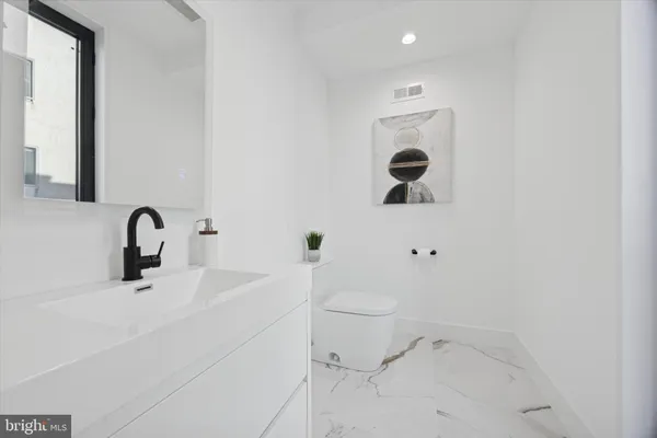 $1,199,999 | 1922 Geary Street, Unit 9, Philadelphia, PA 19145