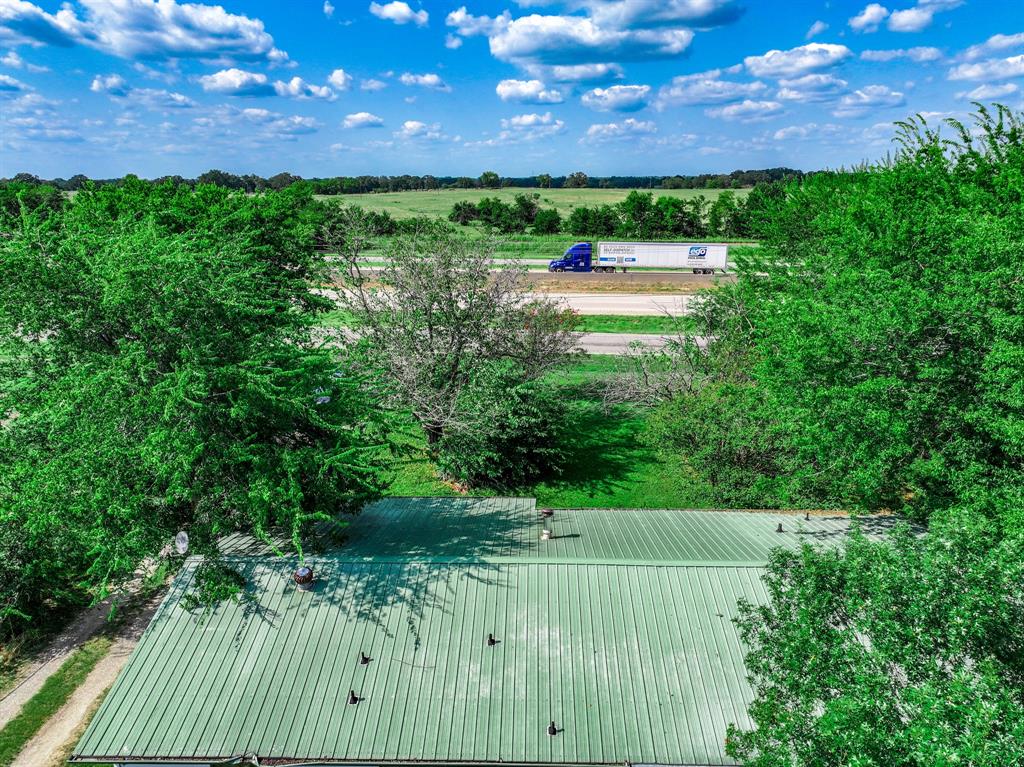 7801 West Interstate Highway Cumby, TX 75433 - Photo 24 of 32 a view of an oven