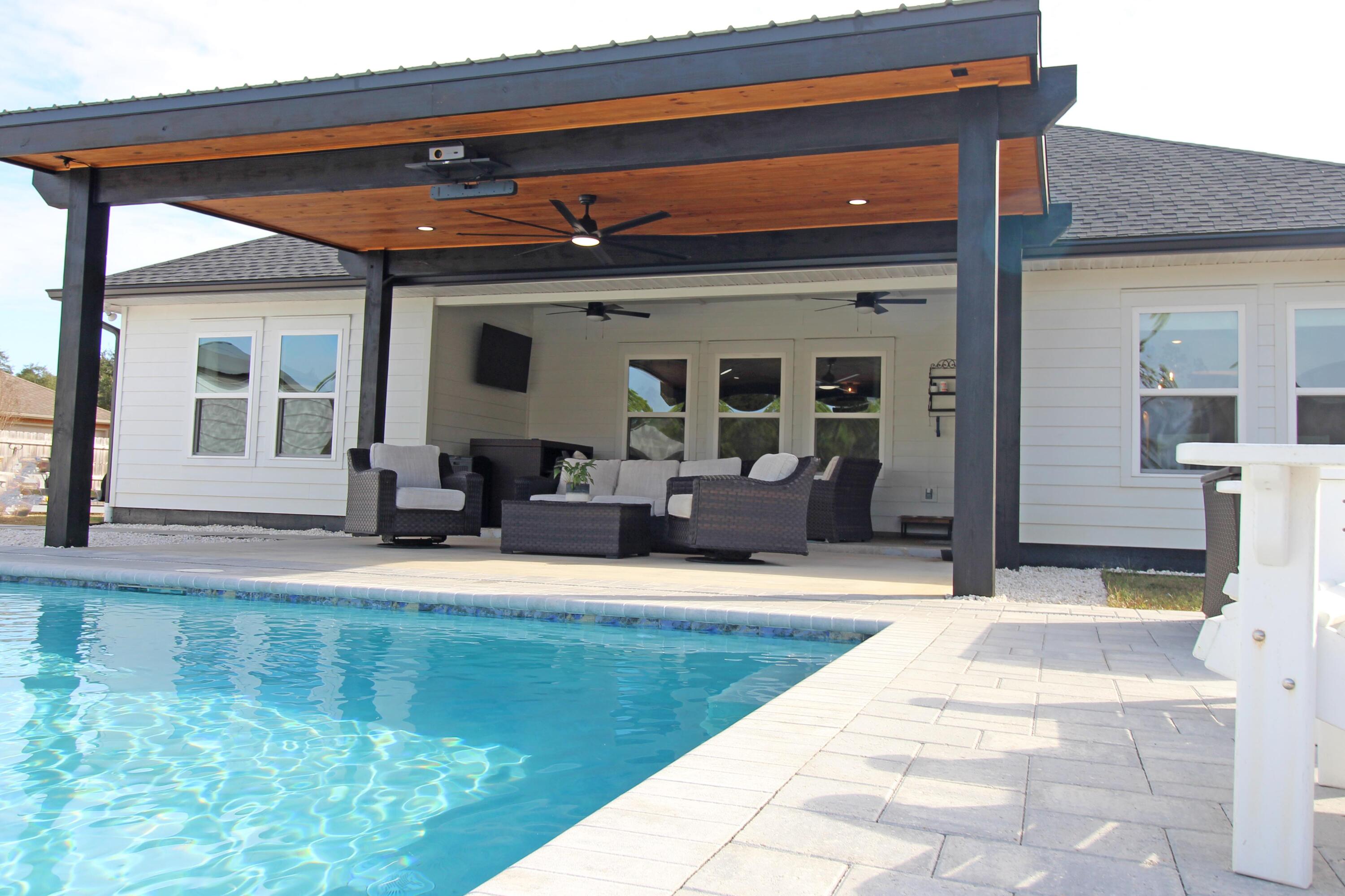 64 Indian Cove Freeport, FL 32439 - Photo 4 of 87 IMG_5723