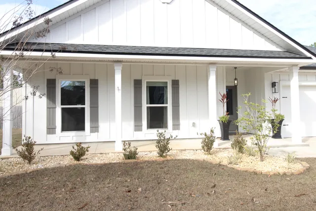 $689,900 | 64 Indian Cove, Freeport, FL 32439