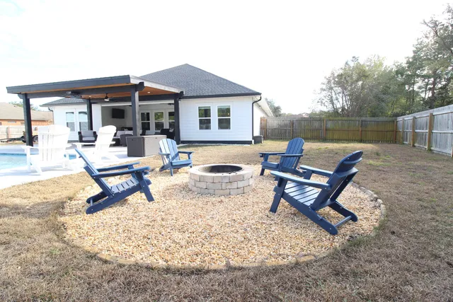 $689,900 | 64 Indian Cove, Freeport, FL 32439