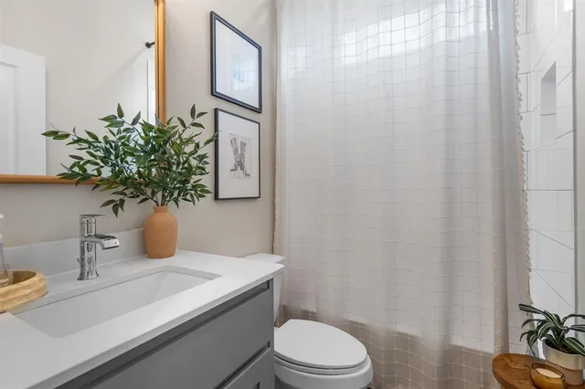 $3,300 | 2013 Windsor Drive, Argyle, TX 76226