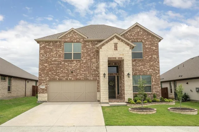 $3,300 | 2013 Windsor Drive, Argyle, TX 76226