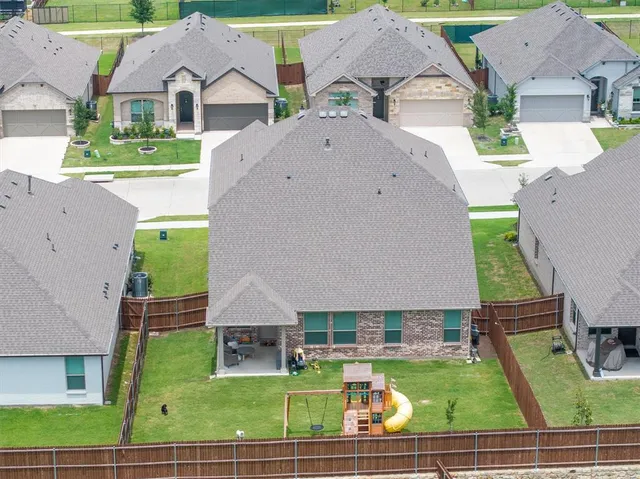 $3,300 | 2013 Windsor Drive, Argyle, TX 76226