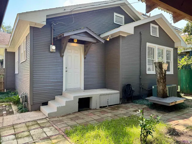 $2,700 | 610 Park Boulevard, Baton Rouge, LA 70802
