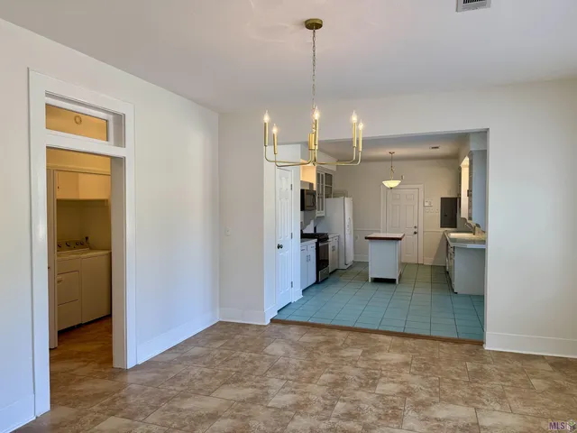 $2,700 | 610 Park Boulevard, Baton Rouge, LA 70802